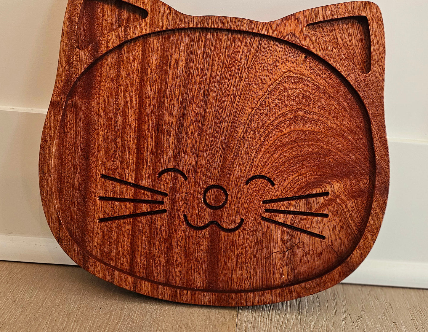 Kitty Cat Serving Tray & Charcuterie Board