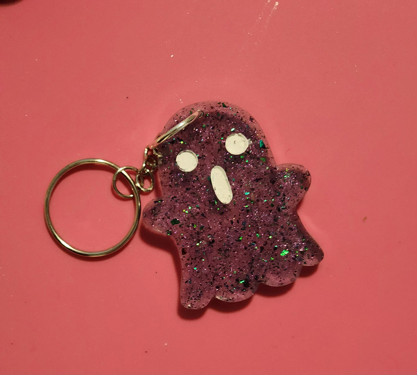 Spooky Kawaii Ghost Holographic Glitter Keychain, Handmade Gift, Gothic Keychain, Halloween Accessories, Handmade Keyring Decor, Cute Ghost