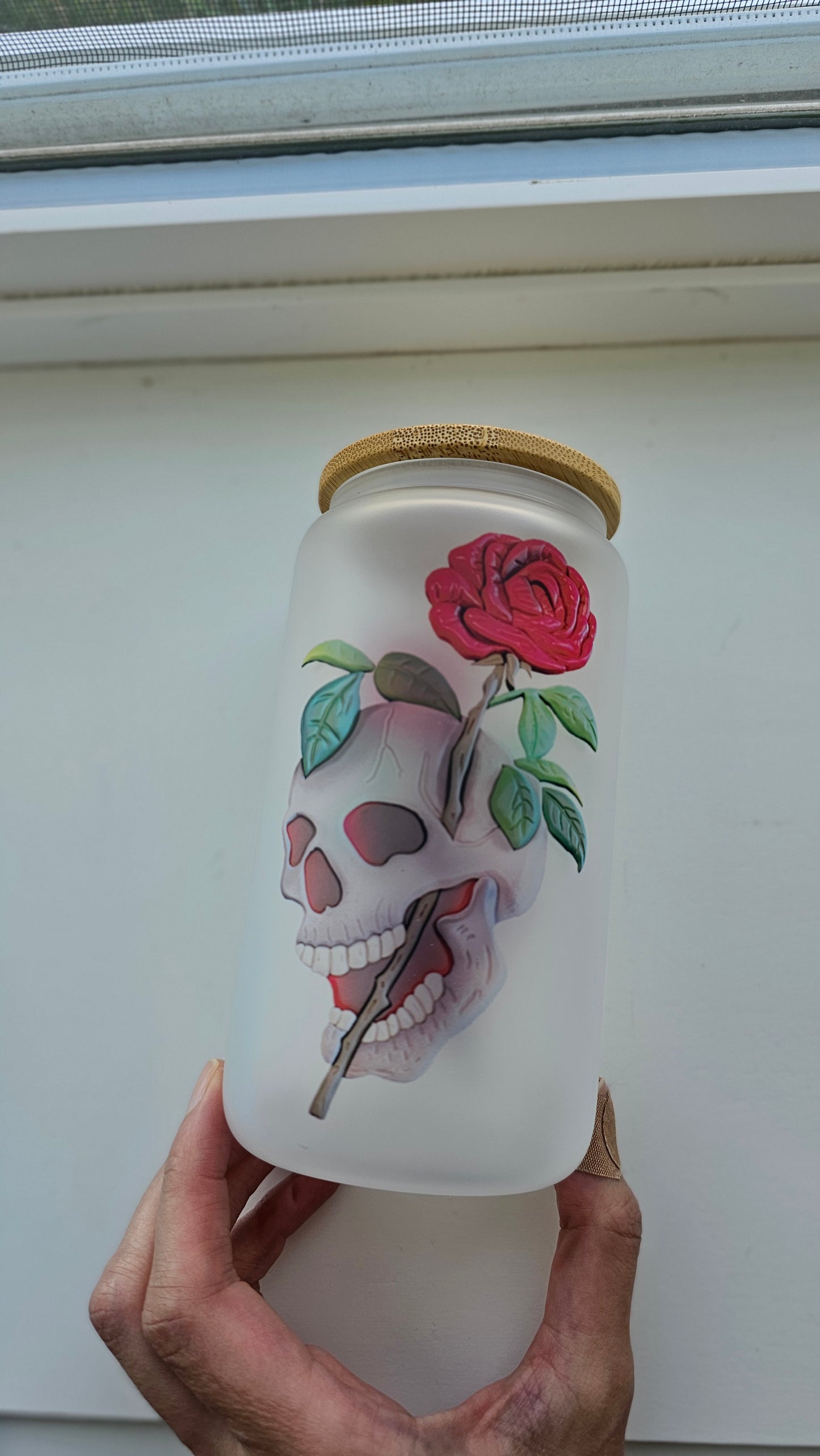 Frosted 16 oz Wooden 3d Art Skull Roses Tattoo Style Iced Coffee Cup with Lid & Straw