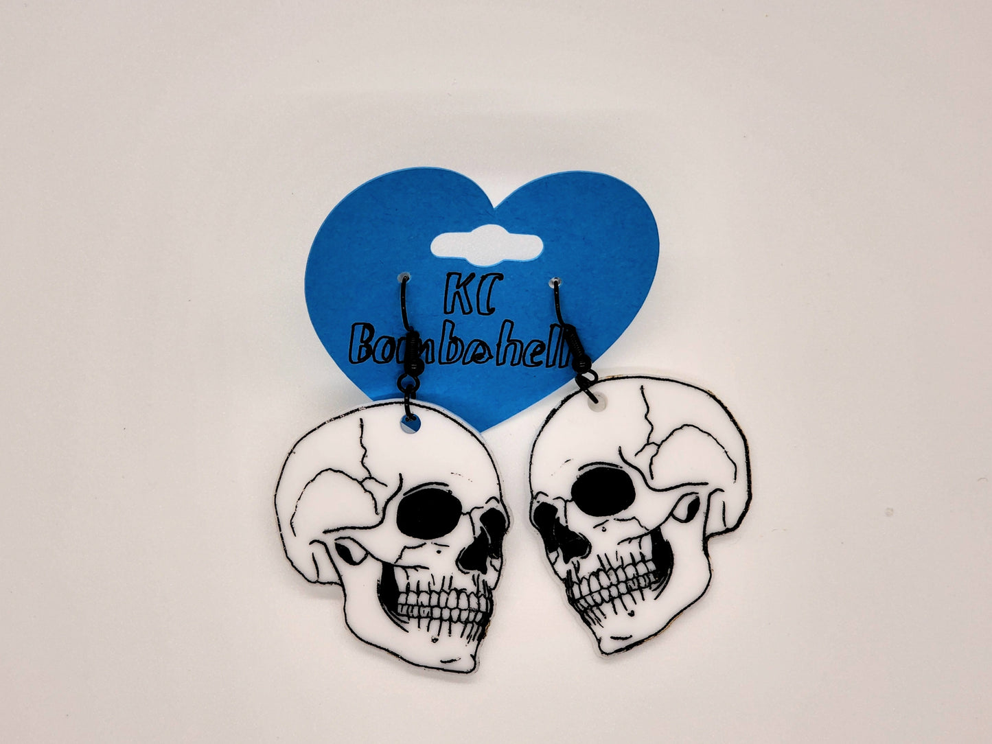 Unique and stylish gothic skull earrings made from high quality acrylic – perfect for anyone who loves skulls and Goth fashion.